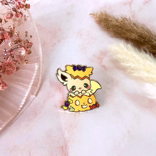 Halloween - Eevee Pumpkin Enamel Pin