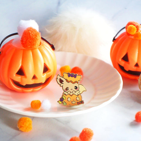 Halloween - Eevee Pumpkin Enamel Pin