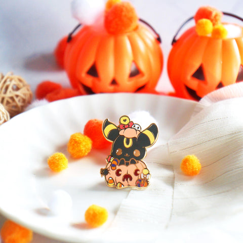 Halloween - Umbreon Pumpkin Enamel Pin