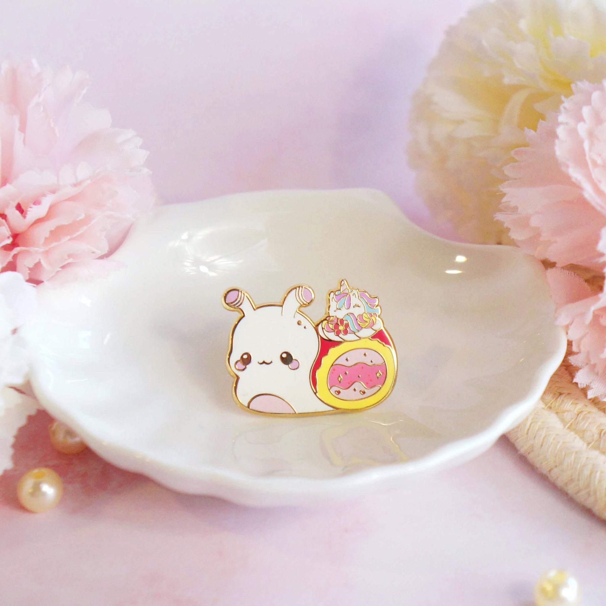 Snaily Cafe - Unicorn Cake Snail Enamel Pin