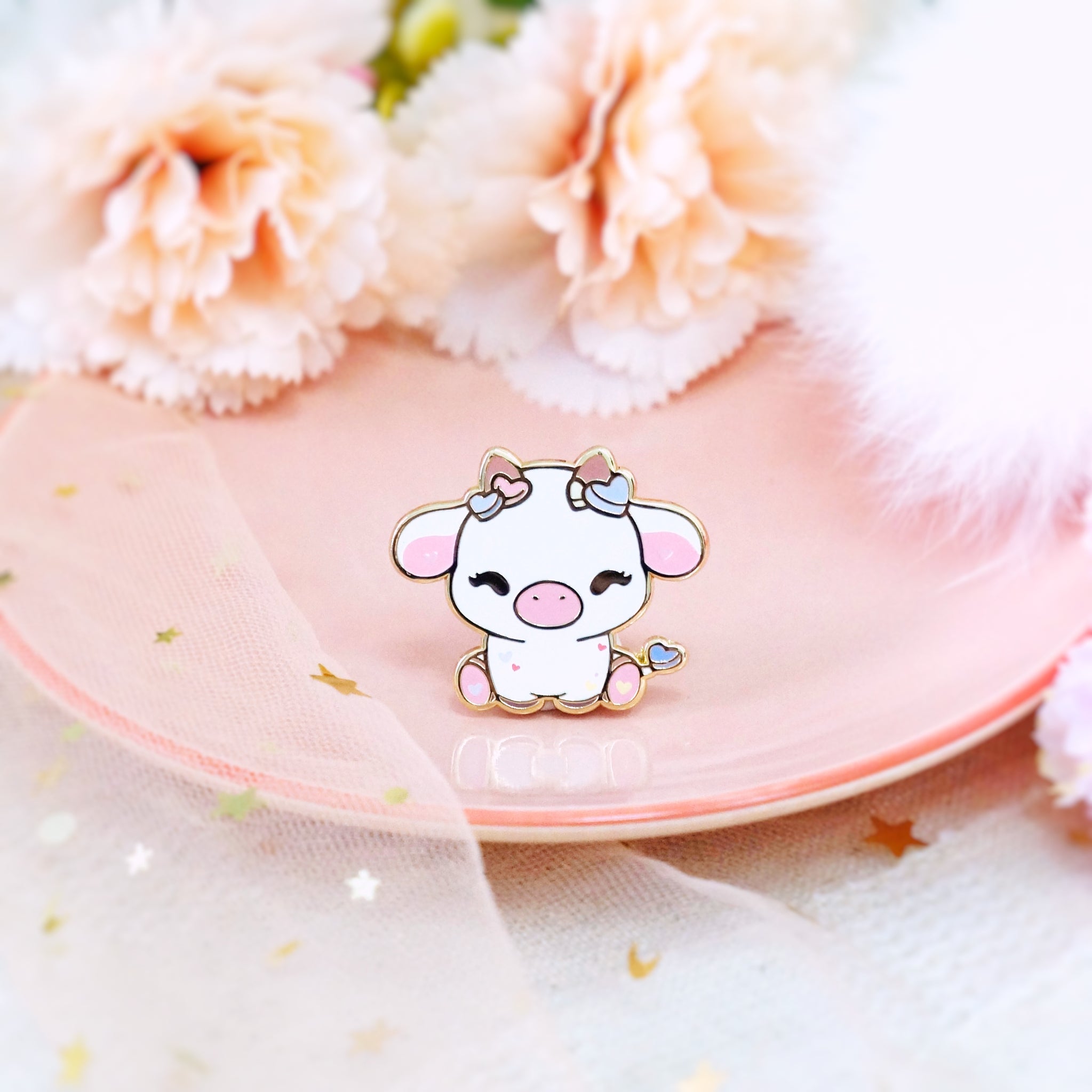 Dairy Friends - Cotton Candy Moo Enamel Pin