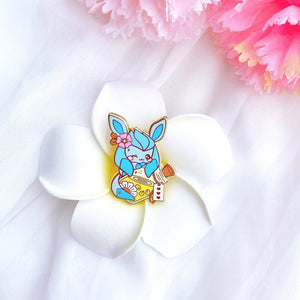 Eeveelution - Glaceon Potion Enamel Pin